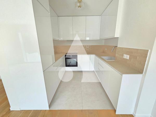 Maison 6 pièces 110.29 m2