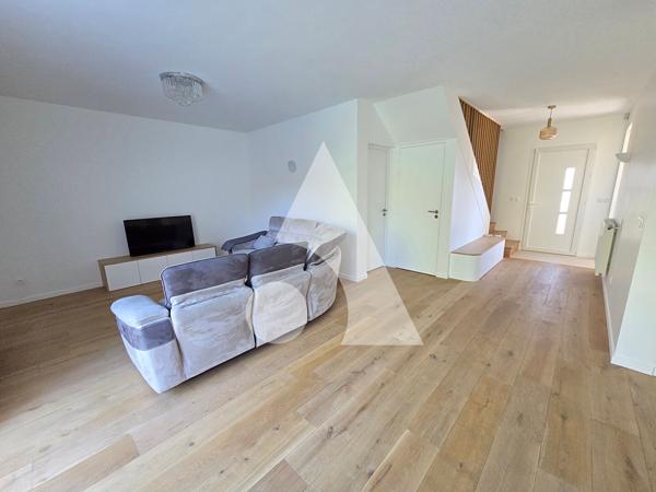 Maison 6 pièces 110.29 m2