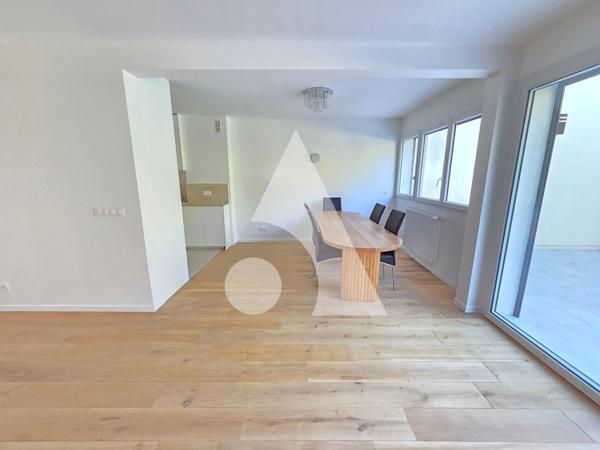 Maison 6 pièces 110.29 m2
