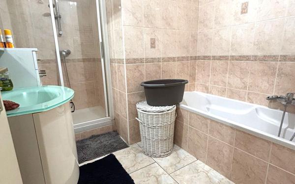 Maison à louer    4 pièces •  Pierrevillers