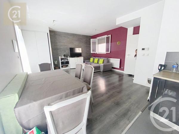 Maison à vendre  4 pièces - 70,70 m 2   NARBONNE  - 11