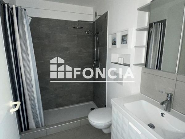 Location Studio 29.38 m² - 75 AVENUE DE GENEVE BAT C7 Douvaine 74140