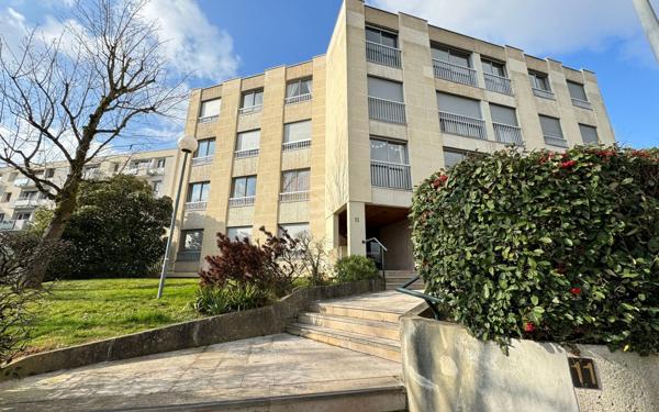 Appartement à vendre    5 pièces • 82,81 m2 Fontenay-aux-Roses