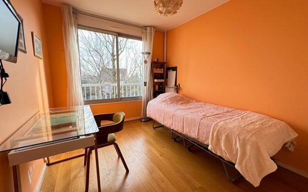 Appartement à vendre    5 pièces • 82,81 m2 Fontenay-aux-Roses