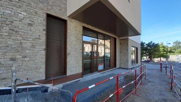 Location - Fonds et/ou murs commerciaux Vitré 35500 63 m 2