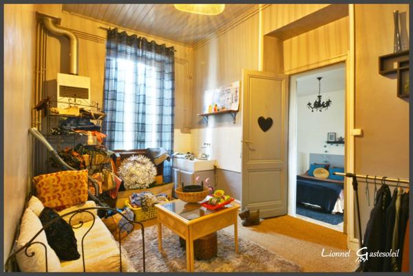 Immeuble à vendre SAINTE FOY LA GRANDE (33) Deux appartements ou une maison familiale