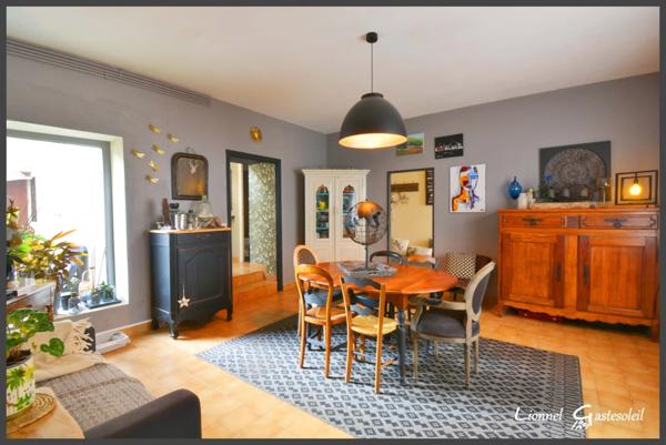 Immeuble à vendre SAINTE FOY LA GRANDE (33) Deux appartements ou une maison familiale