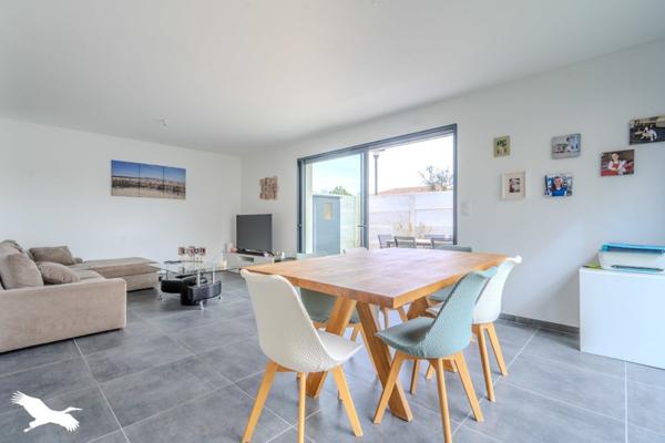 Maison à vendre |                                       Castelnau-de-Médoc |                                        4 pièces  |  99 m²