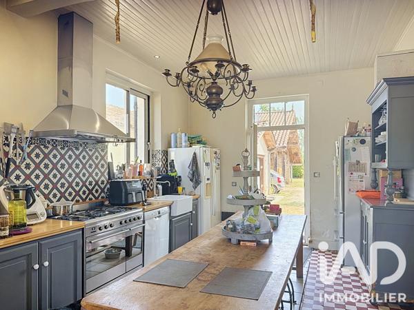 Maison à vendre 14 pièces 370 m² Lédat