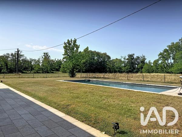 Maison à vendre 14 pièces 370 m² Lédat