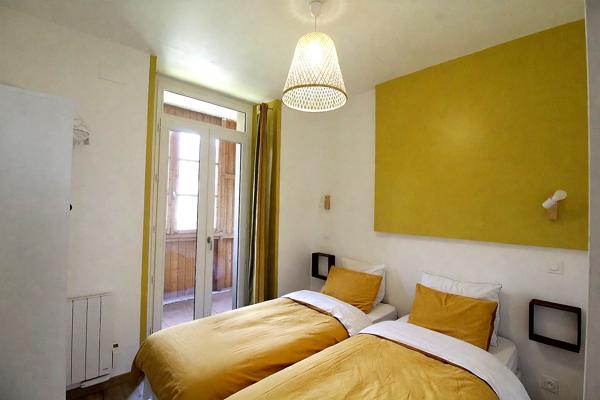 Appartement
         3 pièces
        - 63 m² 174 000 € *