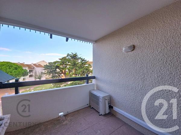 Appartement T2 à vendre  2 pièces - 33,60 m 2   LE BARCARES  - 66