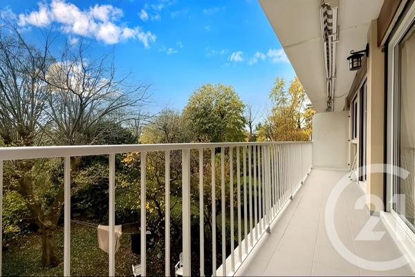 Appartement F4 à vendre  4 pièces - 74,03 m2 ST GERMAIN EN LAYE - 78