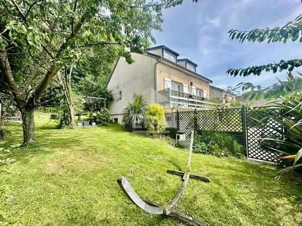 Coup de coeur en lisière de forêt à Montlignon Maison 5 pièces
