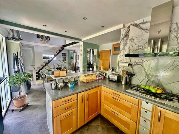 Coup de coeur en lisière de forêt à Montlignon Maison 5 pièces