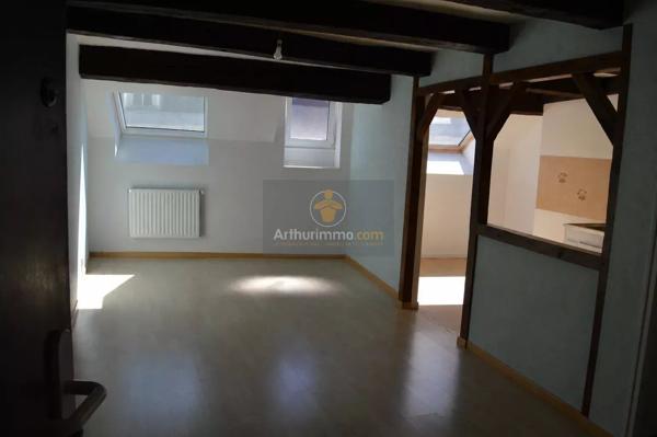 Vente                                                      Immeuble
                        
                                         321 m2                     à Langres
