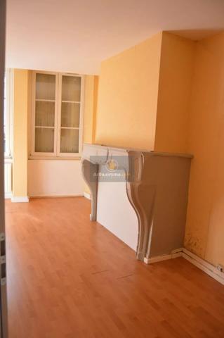 Vente                                                      Immeuble
                        
                                         321 m2                     à Langres