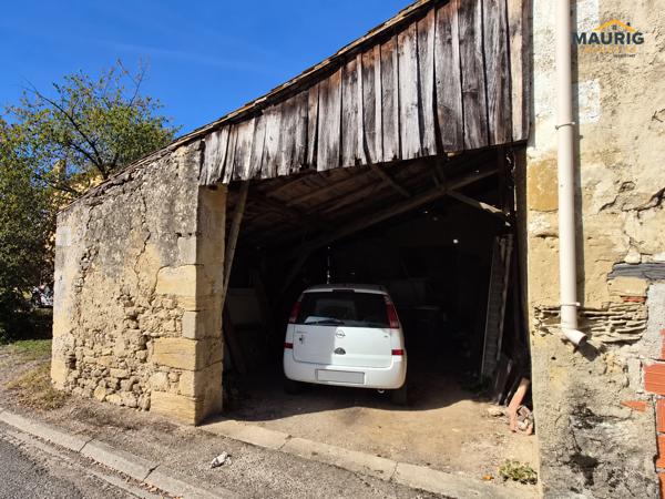 Maison de village au calme – 3 chambres, jardin et garages-