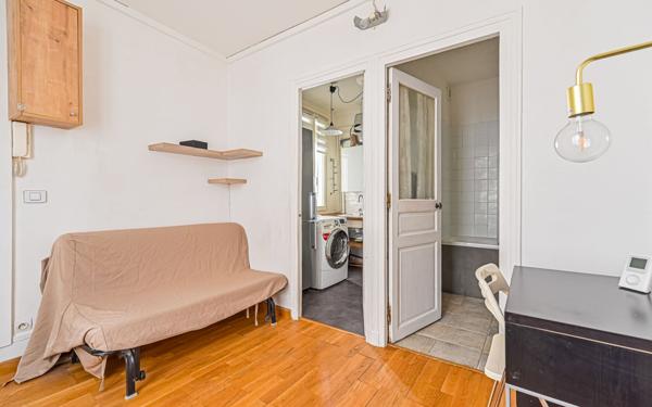 Appartement à louer    2 pièces • 28 m2 Paris 17