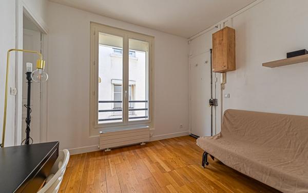 Appartement à louer    2 pièces • 28 m2 Paris 17