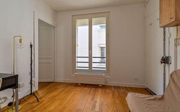 Appartement à louer    2 pièces • 28 m2 Paris 17
