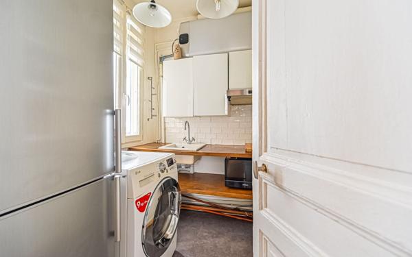 Appartement à louer    2 pièces • 28 m2 Paris 17