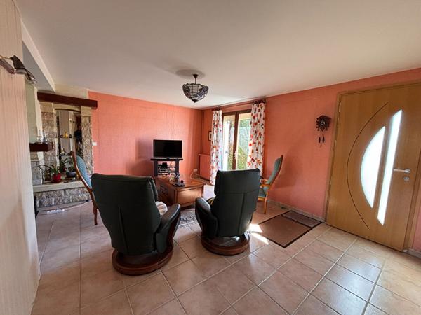 Maison familiale en plein coeur de La Flèche, 4 chambres, Garage, Terrain clos