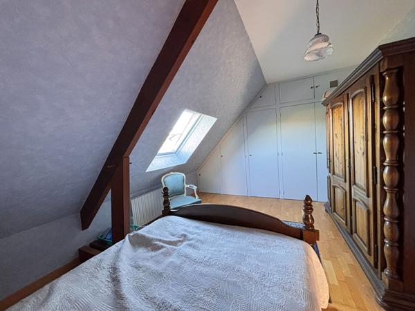 Maison familiale en plein coeur de La Flèche, 4 chambres, Garage, Terrain clos