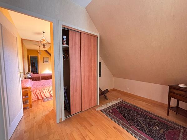 Maison familiale en plein coeur de La Flèche, 4 chambres, Garage, Terrain clos