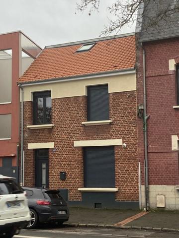 Arras (62000) MAISON DE VILLE - 3 CHAMBRES - TERRASSE ET JARDIN - ARRAS