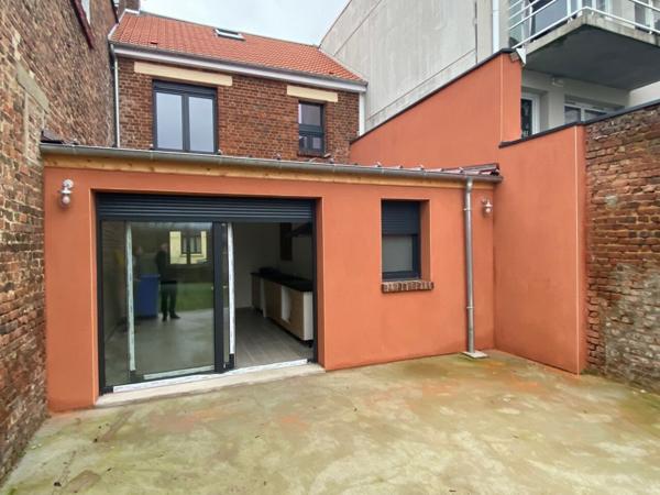 Arras (62000) MAISON DE VILLE - 3 CHAMBRES - TERRASSE ET JARDIN - ARRAS