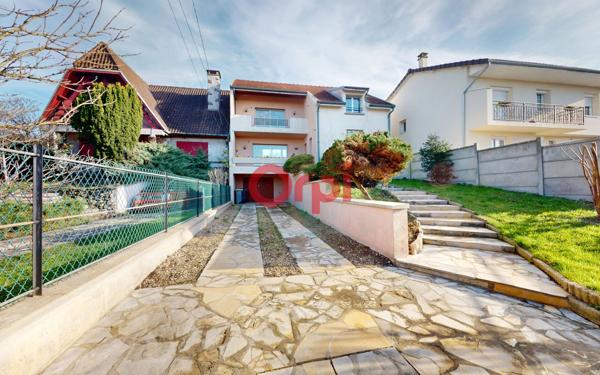 Maison à vendre    5 pièces •  Clichy-sous-Bois