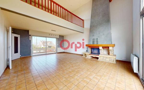 Maison à vendre    5 pièces •  Clichy-sous-Bois