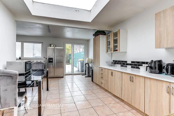 Maison à vendre 6 pièces 167m² Roubaix (59100)