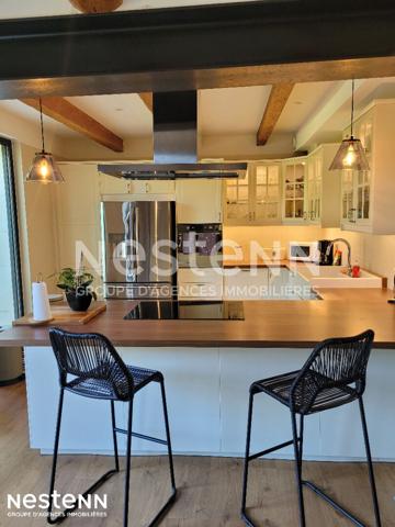 Belle maison de caractère de 227 m² environ avec piscine lagon et grand jardin