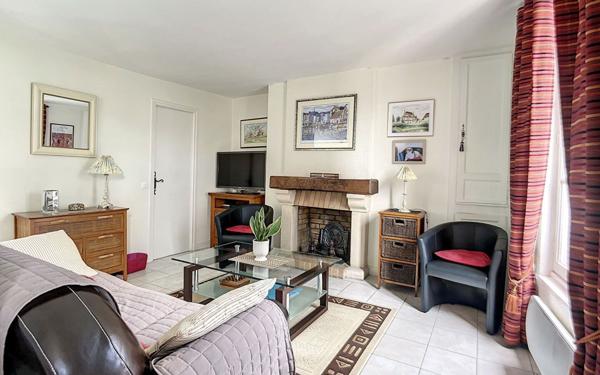 Appartement à louer    2 pièces •  Honfleur