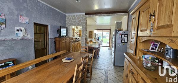 Maison 10 pièces de 337 m² à Auchy-les-Mines (62138)