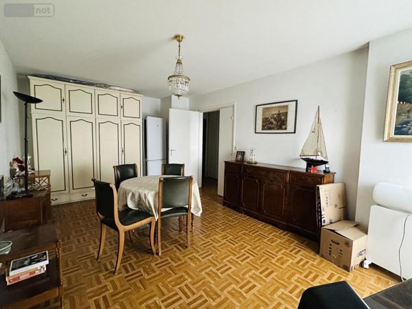 Appartement à vendre à Lorient dans le Morbihan (56100), ref : 56079-1425   
Centre