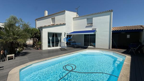 LAGORD MAISON FAMILIALE PISCINE Lagord