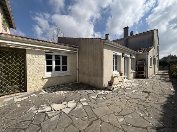 MAISON 5 CHAMBRES GARAGE VUE MER QUARTIER PORT NORD