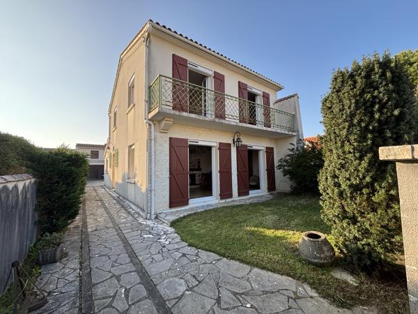 MAISON 5 CHAMBRES GARAGE VUE MER QUARTIER PORT NORD