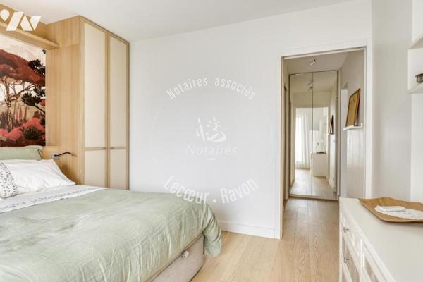 Magnifique appartement 2 pièces rénové avec balcon