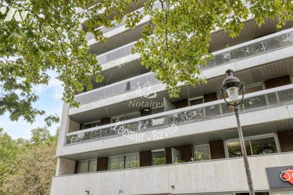 Magnifique appartement 2 pièces rénové avec balcon