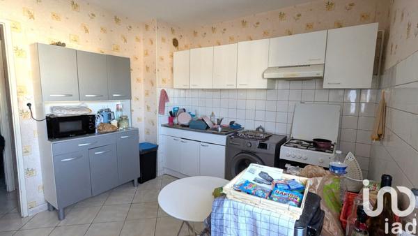 Appartement 4 pièces de 79 m² à Saint-Loup-sur-Semouse (70800)