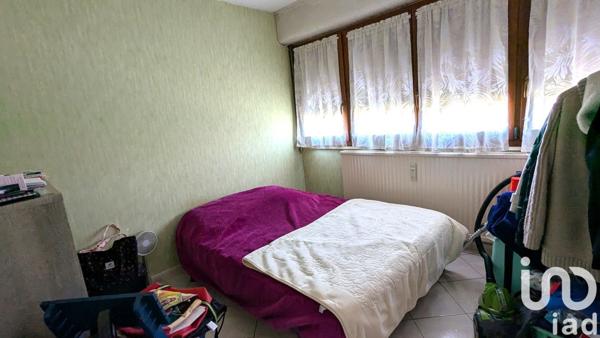 Appartement 4 pièces de 79 m² à Saint-Loup-sur-Semouse (70800)