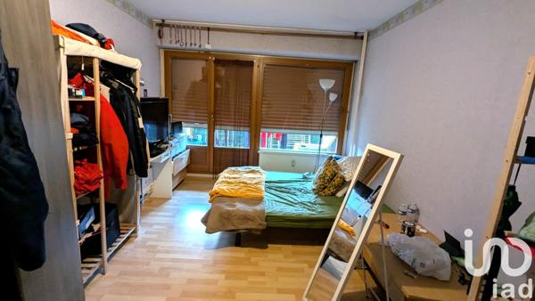 Appartement 4 pièces de 79 m² à Saint-Loup-sur-Semouse (70800)