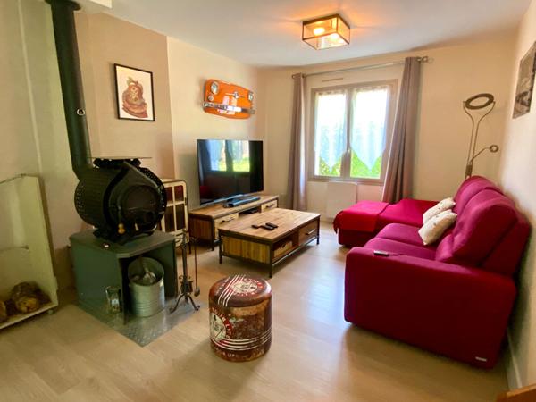 Maison Checy 6 pièce(s) 4 chambres 100 m2