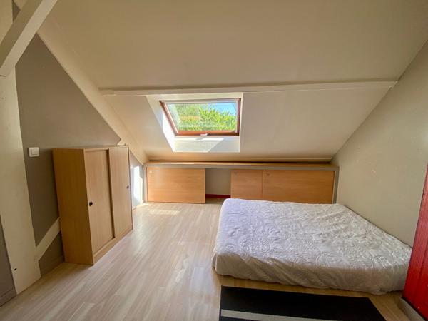 Maison Checy 6 pièce(s) 4 chambres 100 m2