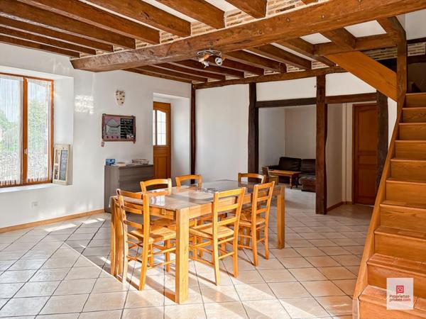 Maison Maisoncelles Du Maine 7 pièce(s) 111.84 m2
