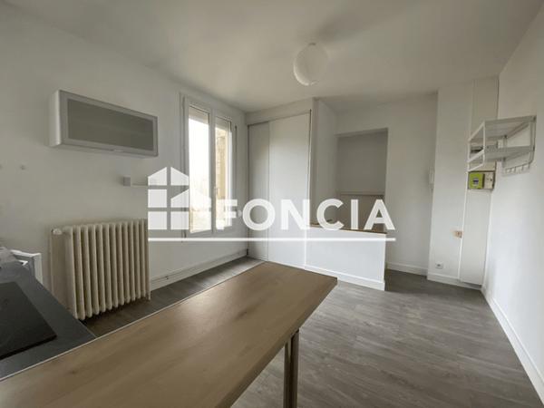 Location Appartement 2 pièces 30.82 m² - 32, RUE VICTOR HUGO Douarnenez 29100
